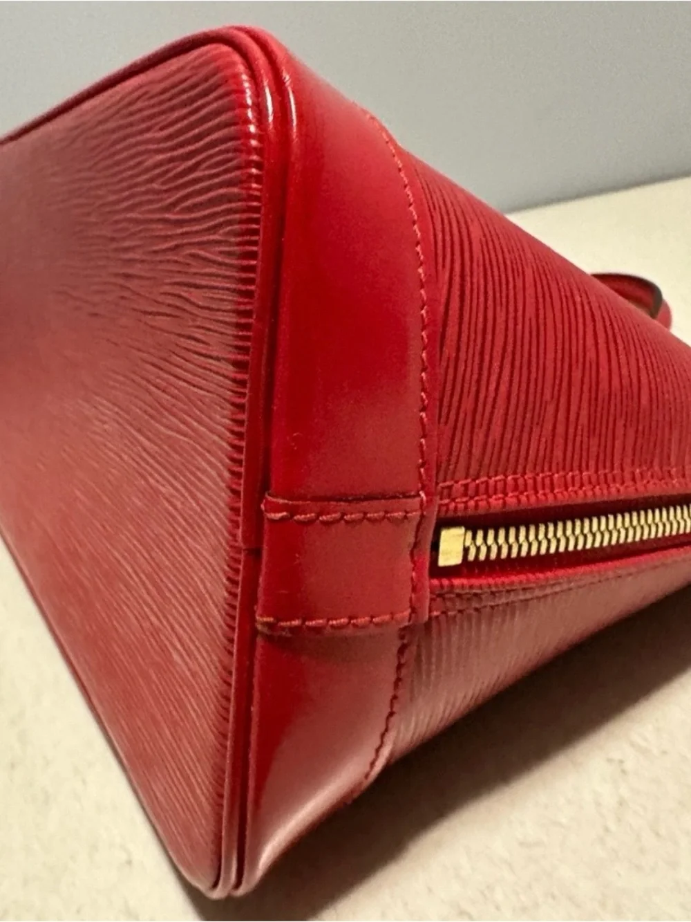 Louis Vuitton Alma Pm Epi Leather